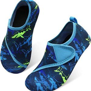 NWOT Shark Water Socks
